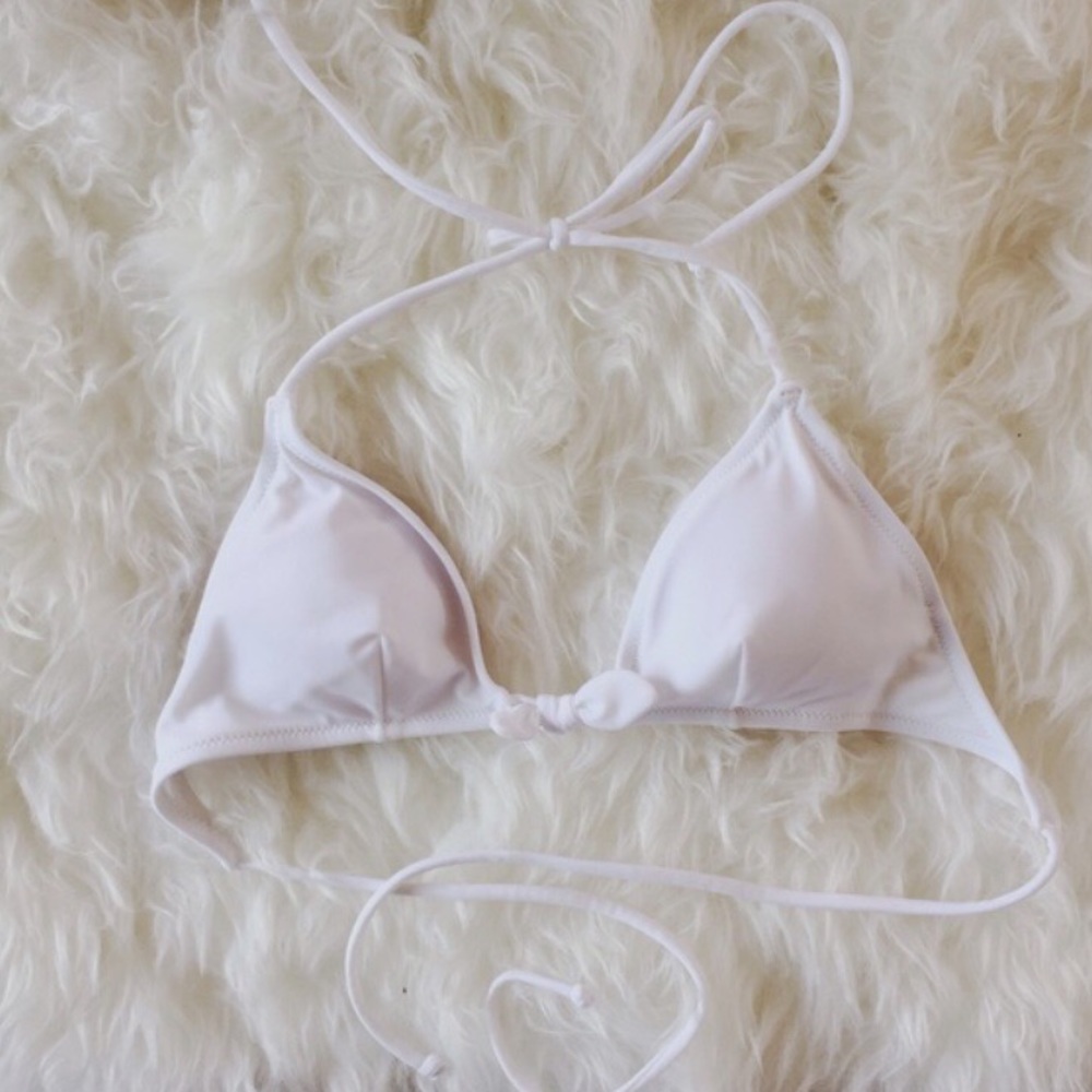 Victoria’s Secret white bikini top